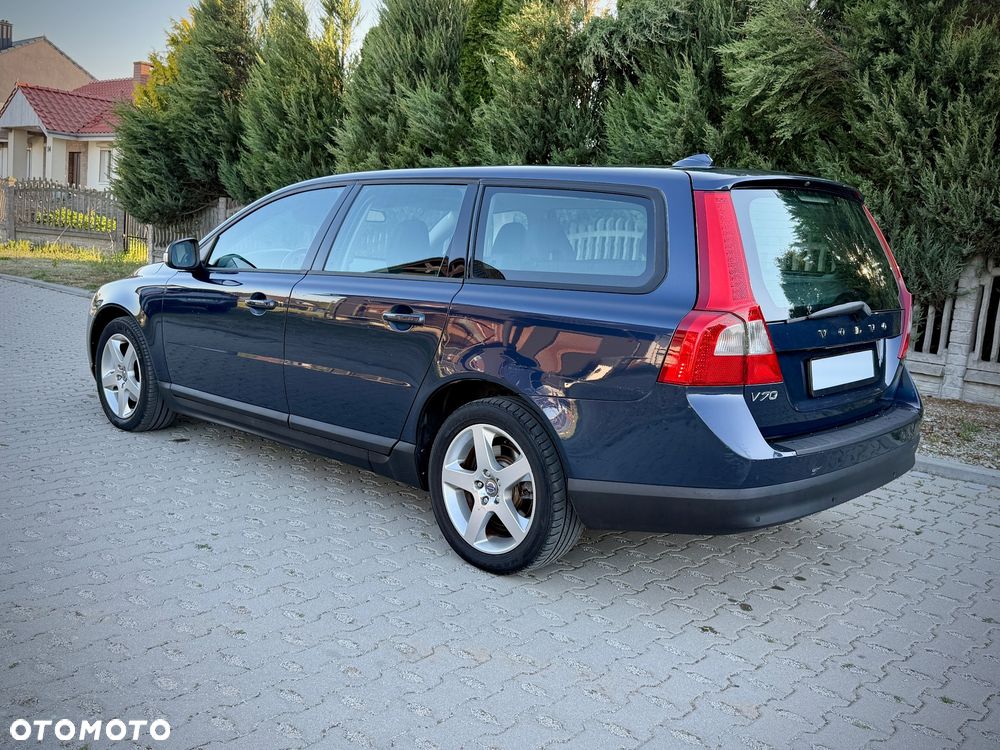 Volvo V70 2.0D Summum - 10