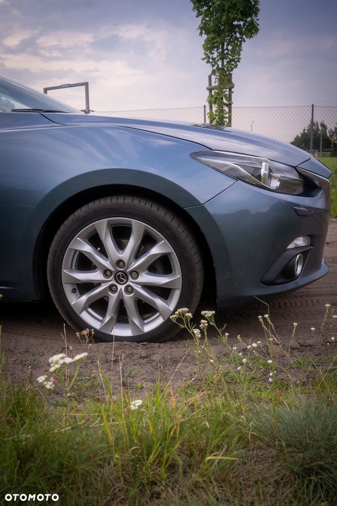 Mazda 3 - 9