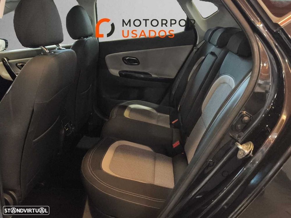 Kia Ceed 1.6 CRDi More Edition - 10