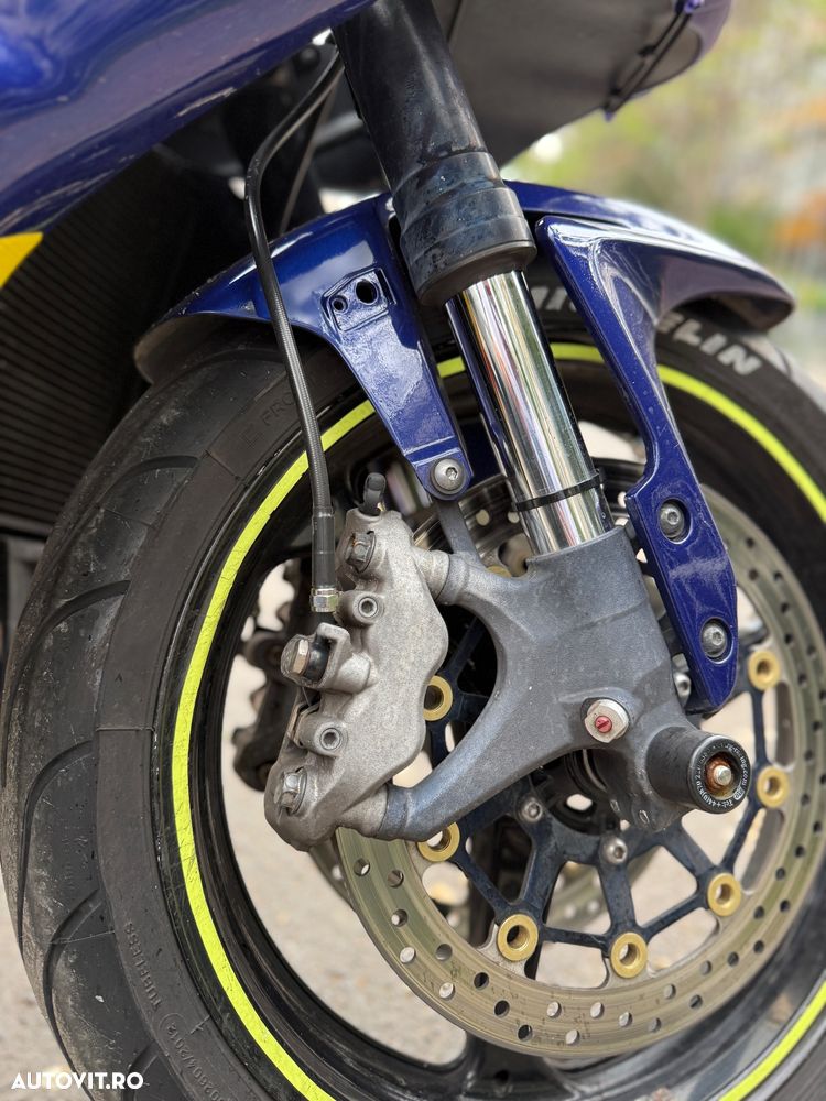 Honda CBR 600RR - 2
