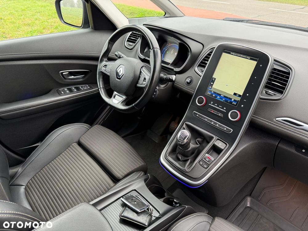 Renault Scenic 1.6 dCi Energy Limited - 11