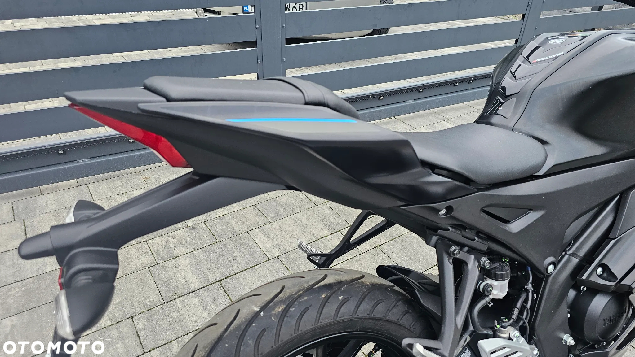 Yamaha YZF - 16