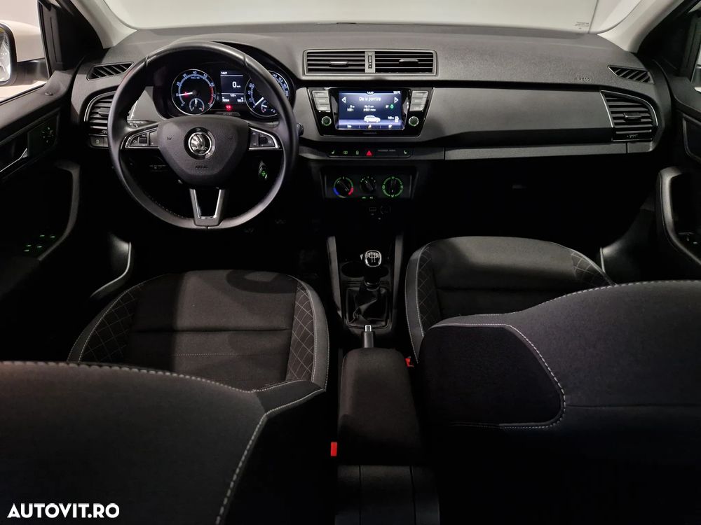 Skoda Fabia - 12