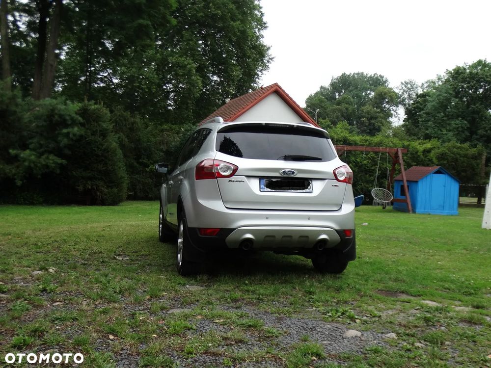 Ford Kuga 2.0 TDCi Titanium FWD - 8