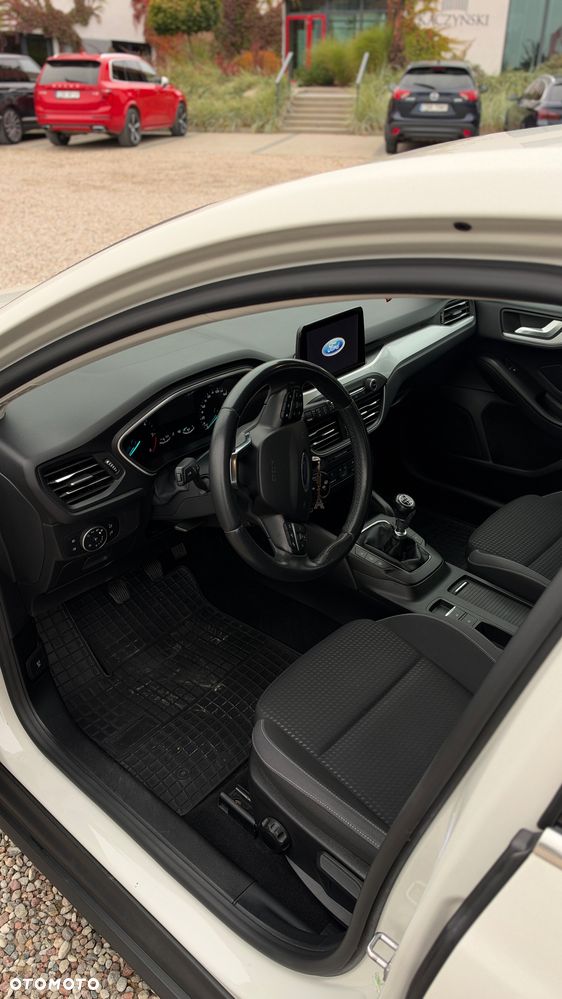 Ford Focus - 7