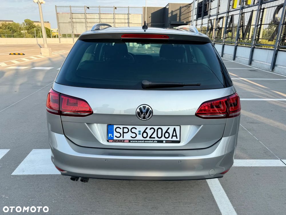 Volkswagen Golf 2.0 TDI (BlueMotion Technology) Highline - 6