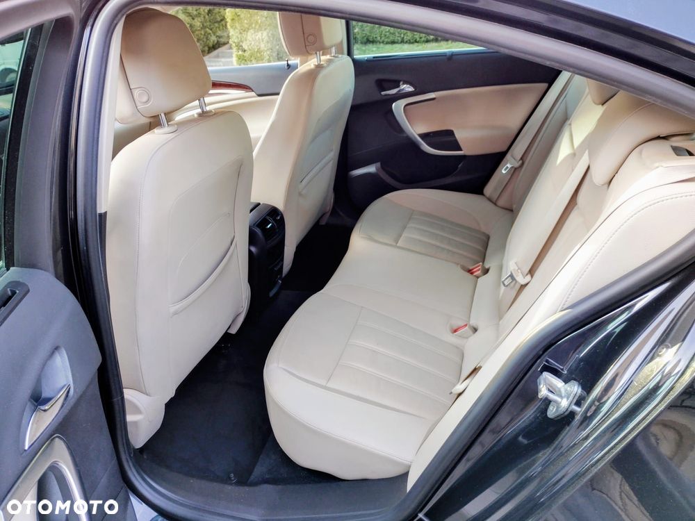 Opel Insignia 2.0 CDTI Cosmo S&S - 19