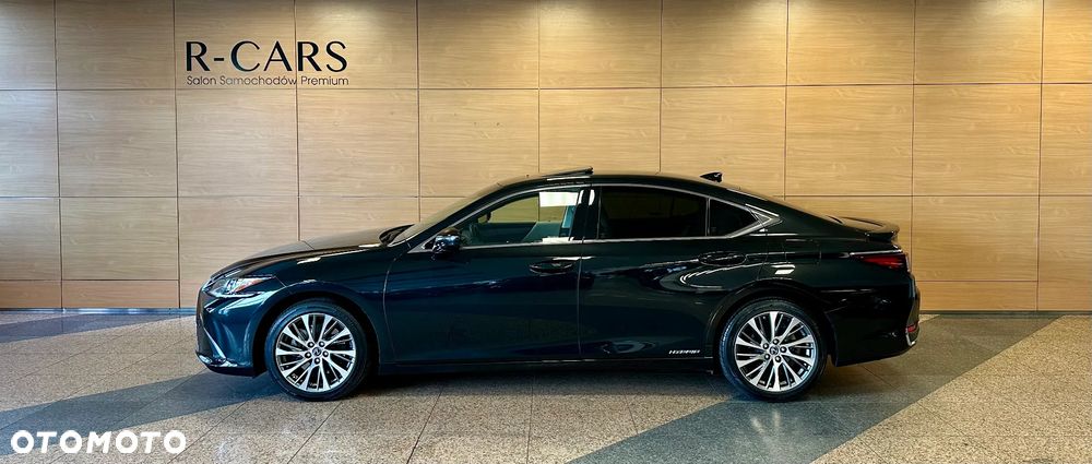 Lexus ES 300h Business Edition + - 5