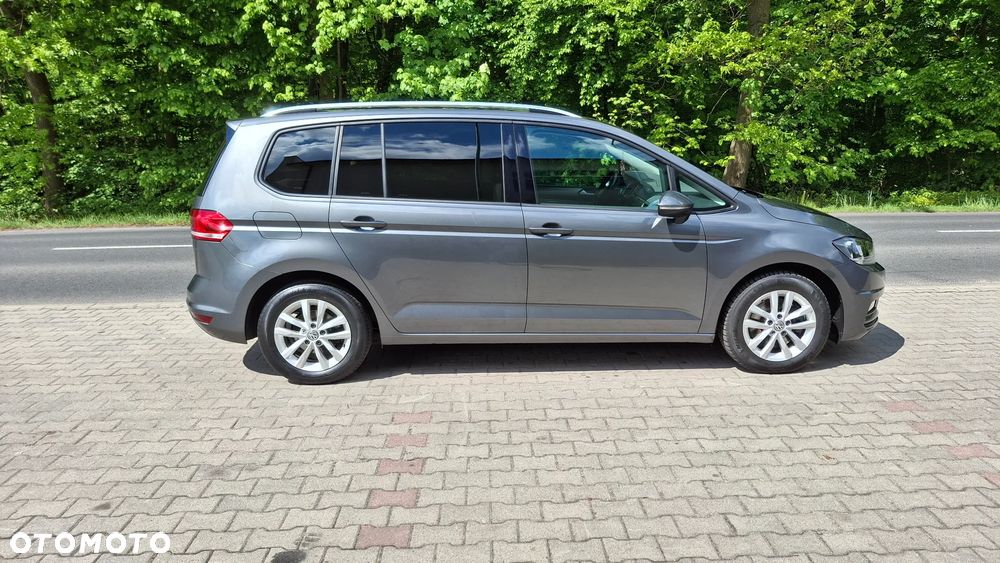 Volkswagen Touran 1.6 TDI SCR (BlueMotion Technology) DSG Comfortline - 9