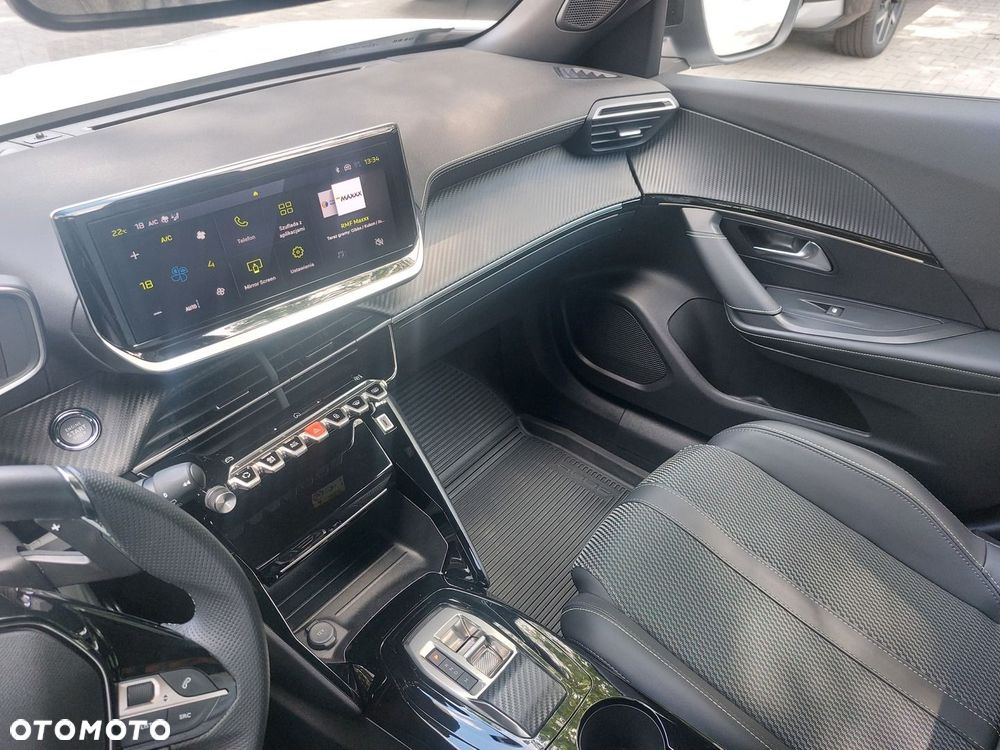 Peugeot 2008 - 21