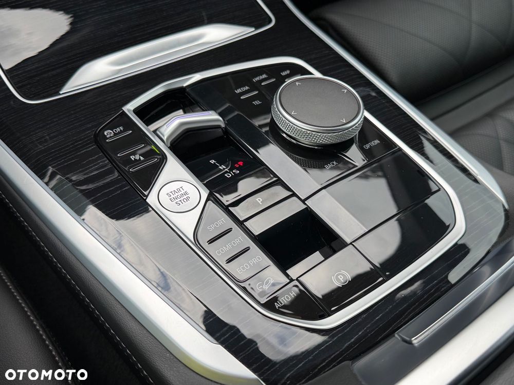 BMW X5 xDrive30d mHEV sport - 32