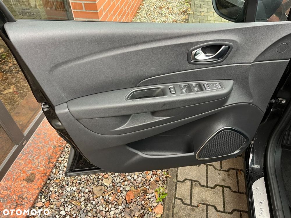 Renault Captur 1.5 dCi Limited - 20