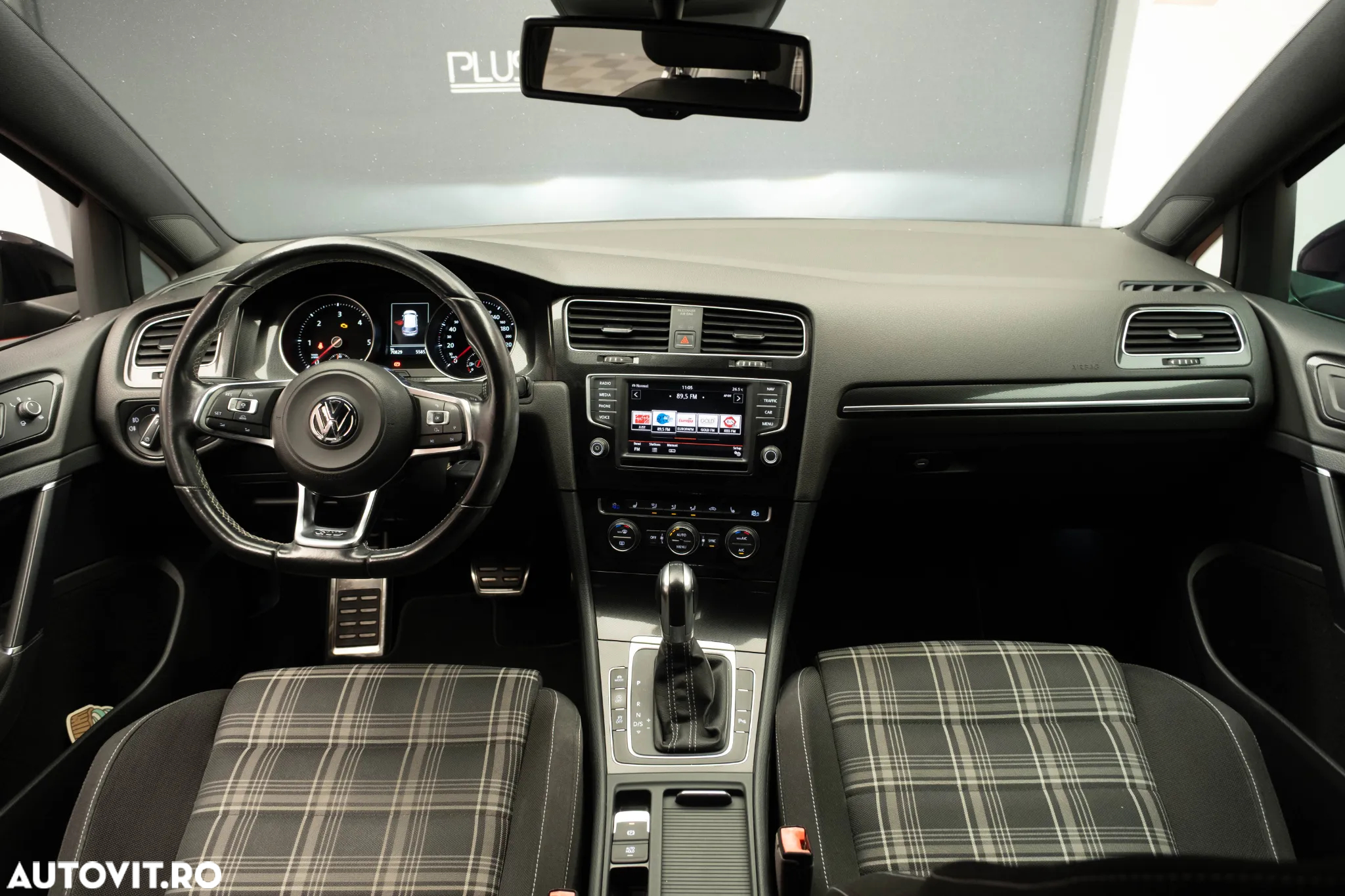 Volkswagen Golf 2.0 TDI DSG GTD - 16