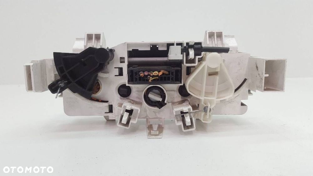 PANEL NAWIEWU F664477S CITROEN C3 I EUROPA - 4