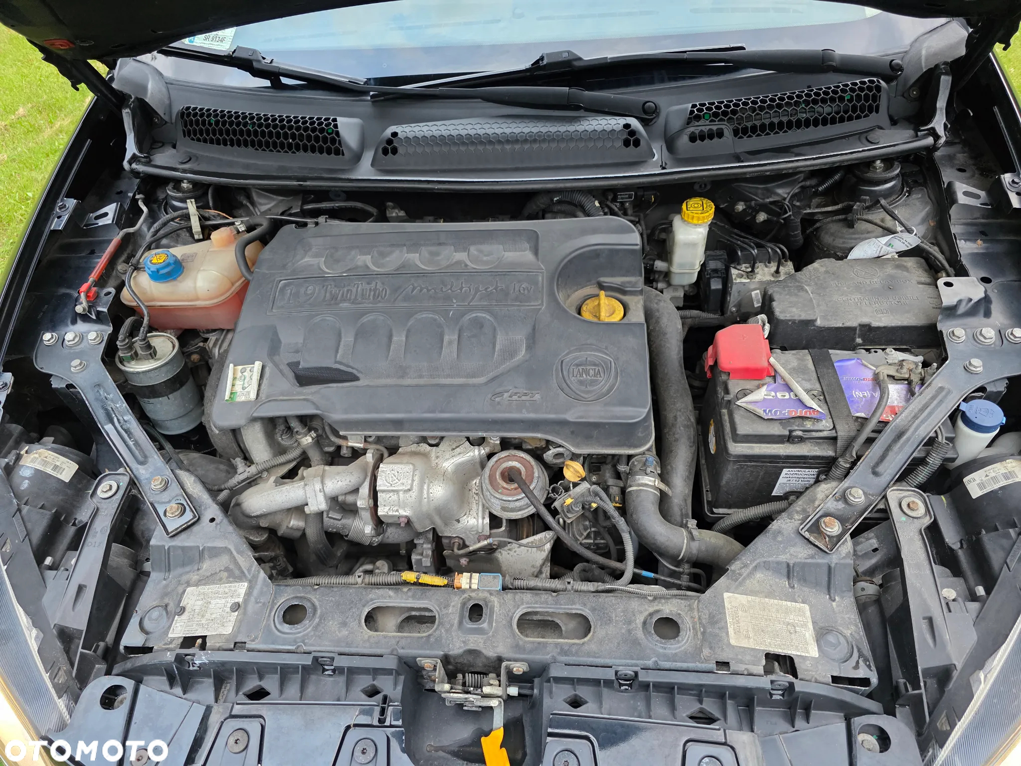 Lancia Delta 1.9 MJ TB Executive - 34