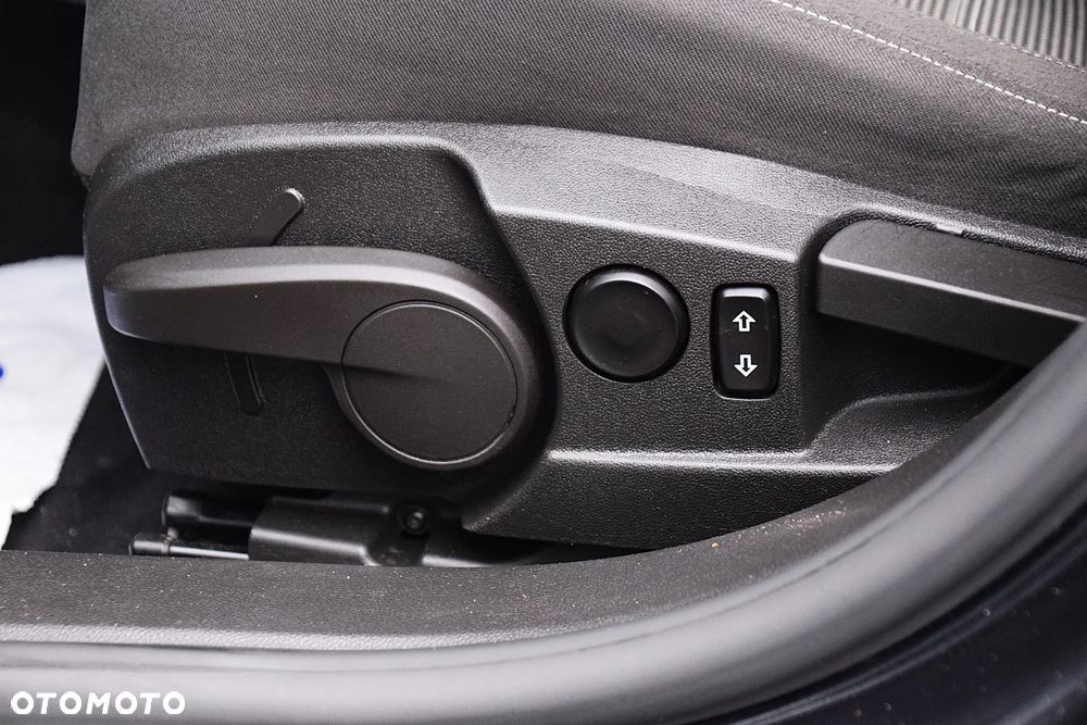 Opel Insignia 2.0 CDTI Automatik - 26