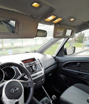 Kia Venga 1.4 L - 5