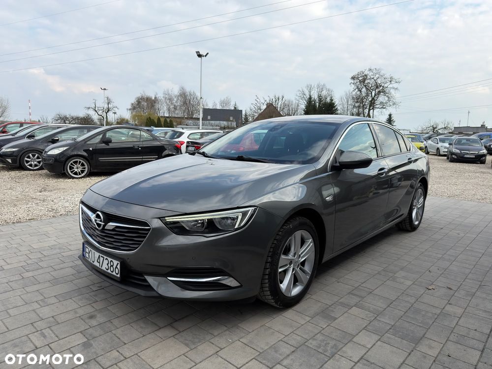 Opel Insignia 1.5 T Exclusive S&S - 19
