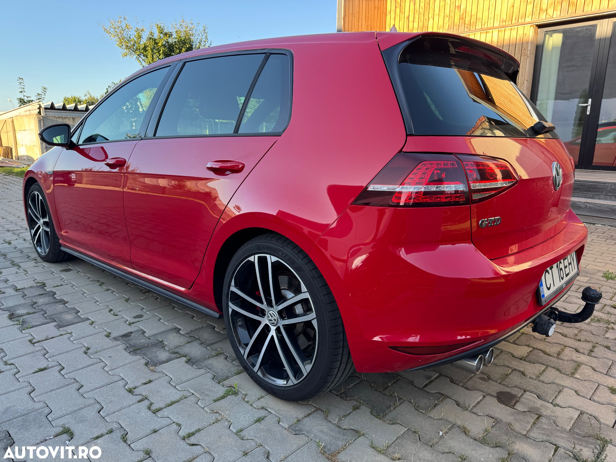 Volkswagen Golf 2.0 TDI DPF BMT GTD - 6