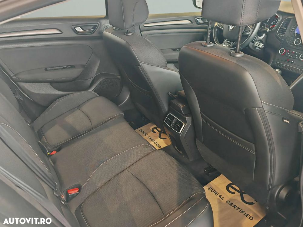 Renault Megane TCE 140 EDC Techno - 15