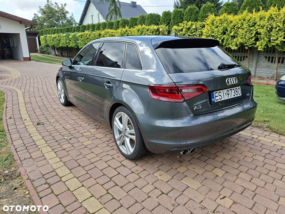 Audi A3 Sportback - 3