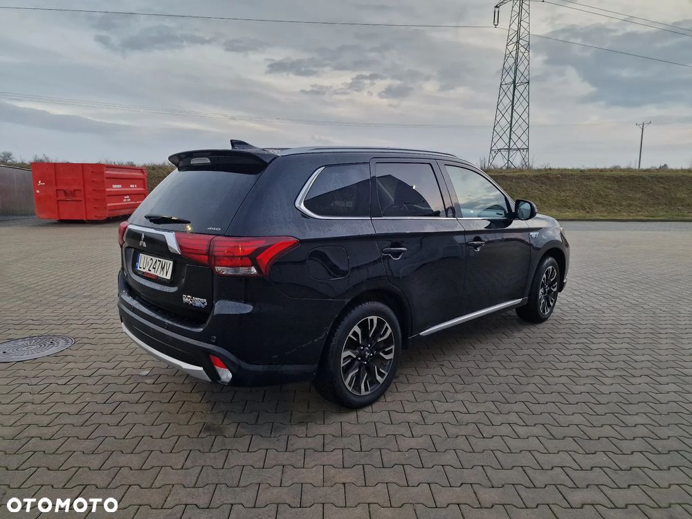 Mitsubishi Outlander 2.0 Intense + NAVI 2WD EU5 CVT - 6