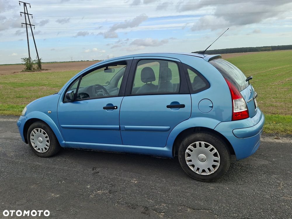 Citroen C3 2008 photo 3