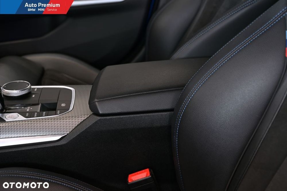 BMW Seria 3 318i M Sport - 9
