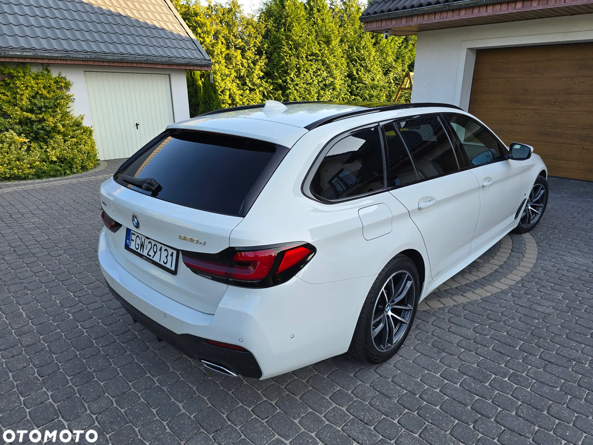 BMW Seria 5 520d xDrive M Sport sport - 14