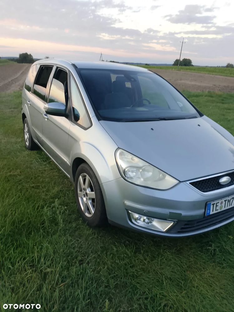 Volkswagen Sharan - 12