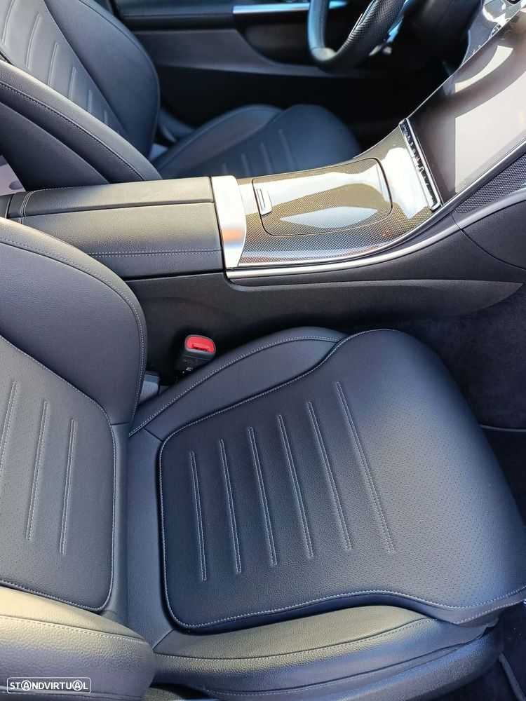 Mercedes-Benz C 300 de AMG Line - 10