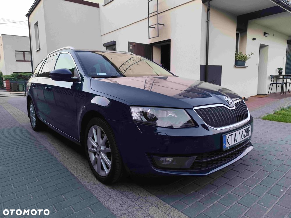 Skoda Octavia 2.0 TDI Elegance DSG - 5