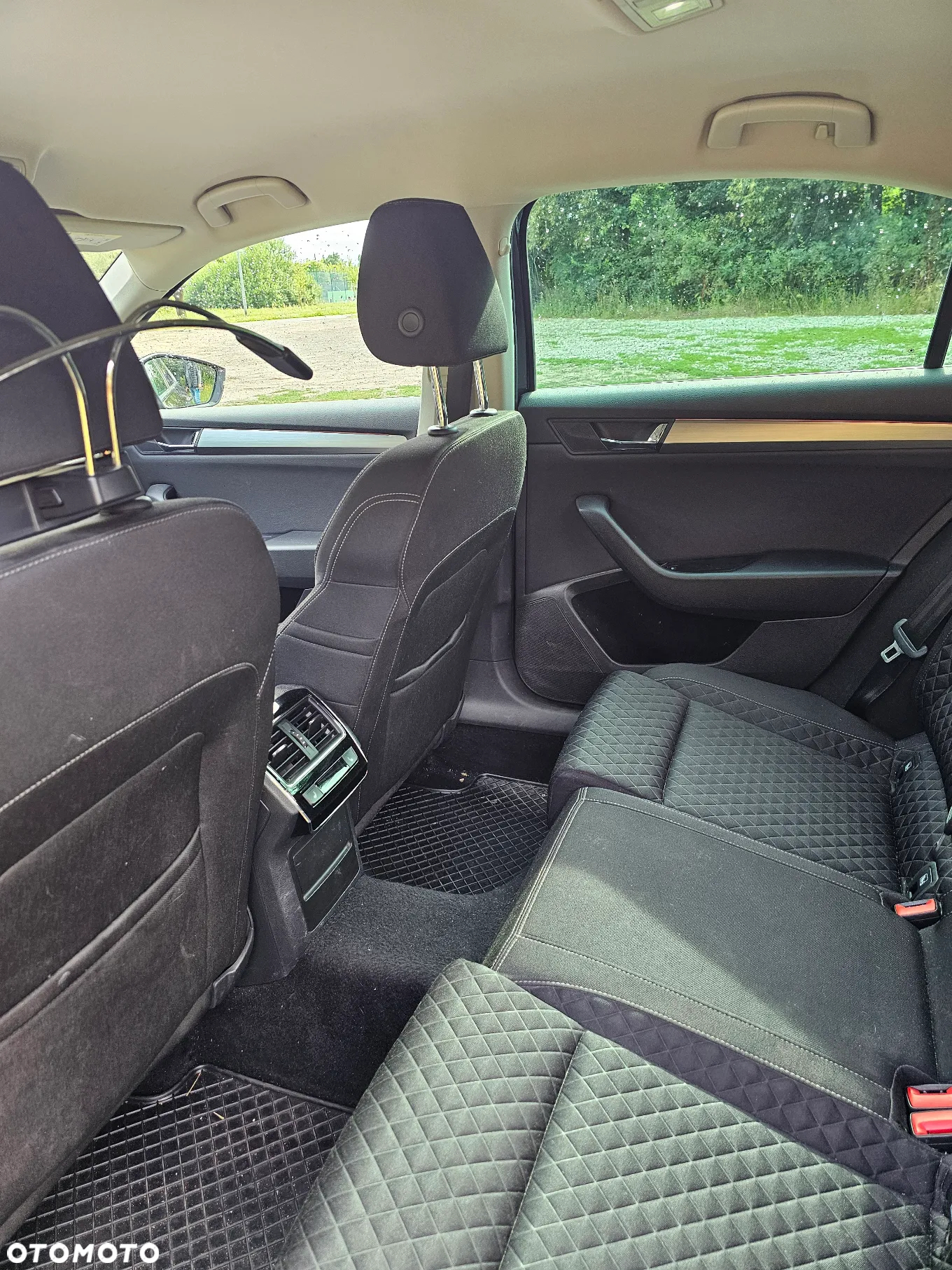 Skoda Superb 2.0 TDI 4x4 Style DSG - 9