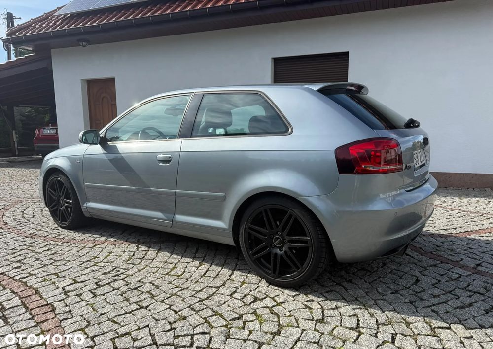 Audi A3 3-drzwiowe 2.0 TDI DPF S tronic Ambition - 6