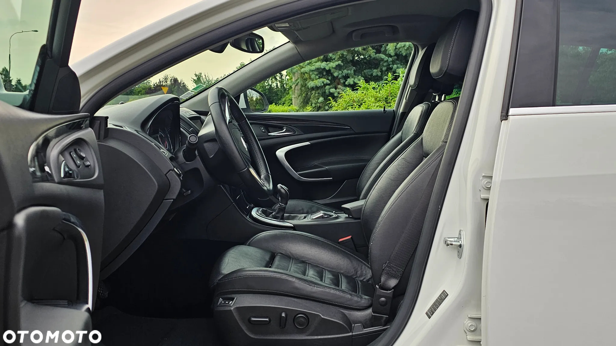 Opel Insignia 2.0 CDTI 4x4 Country Tourer ecoFLEX - 33