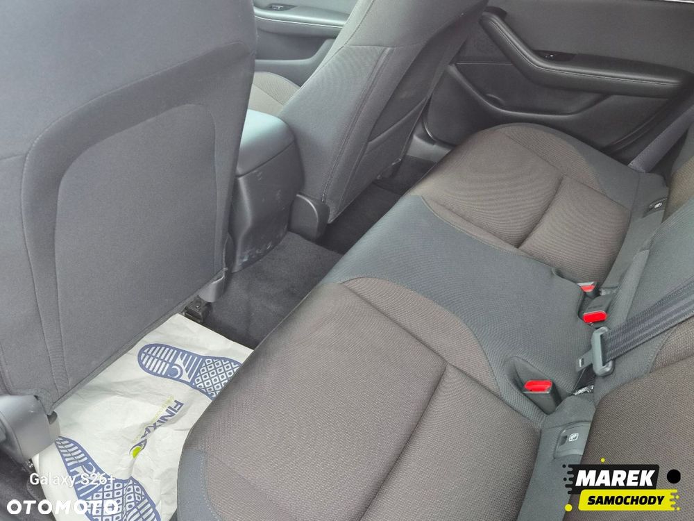 Mazda 3 - 19