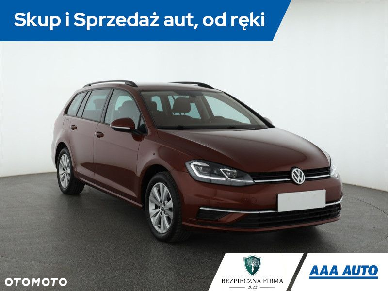Volkswagen Golf - 2