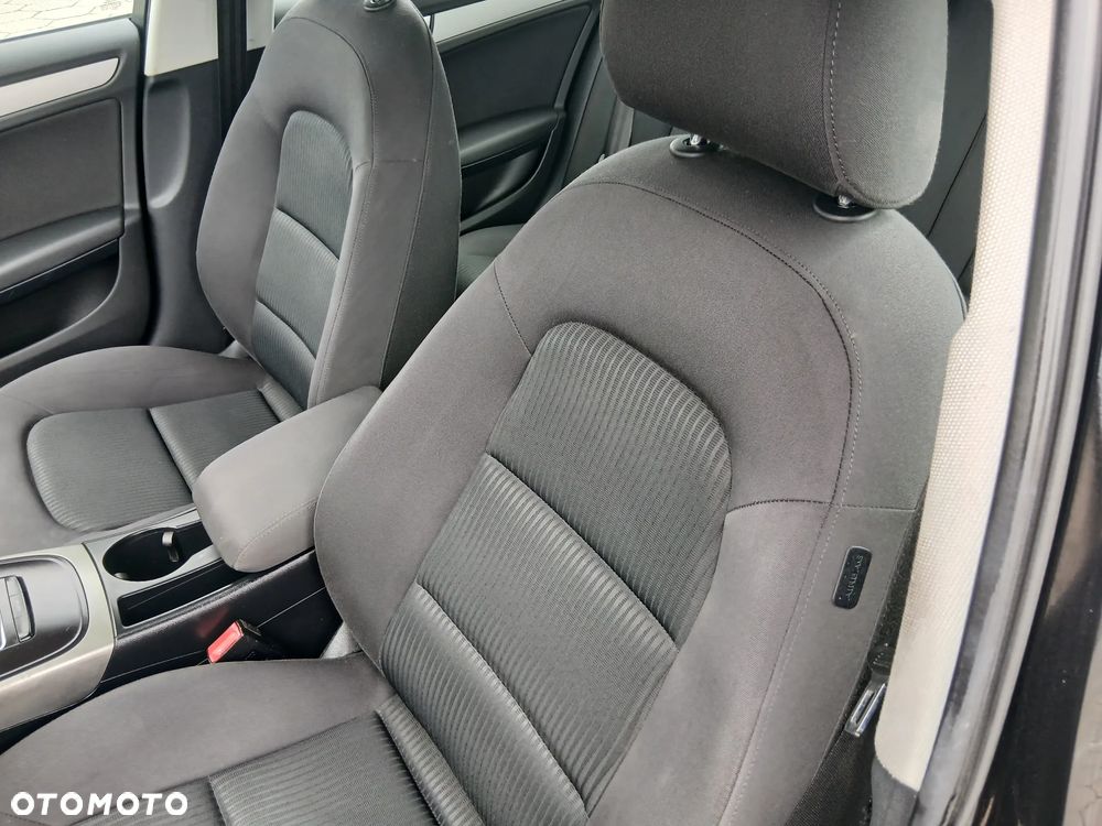 Audi A4 Limousine - 34