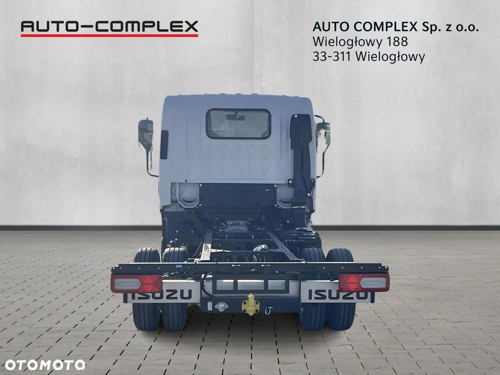 Isuzu M27 nowa generacja - 4