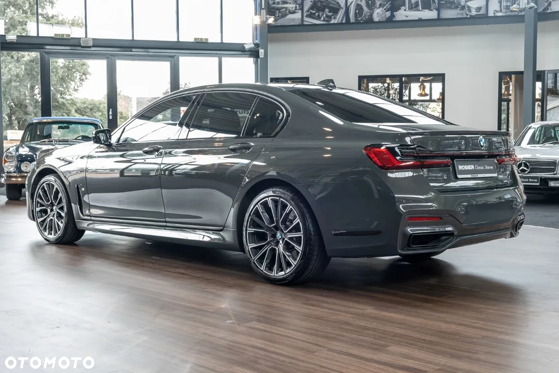 BMW Seria 7 750i xDrive sport - 5