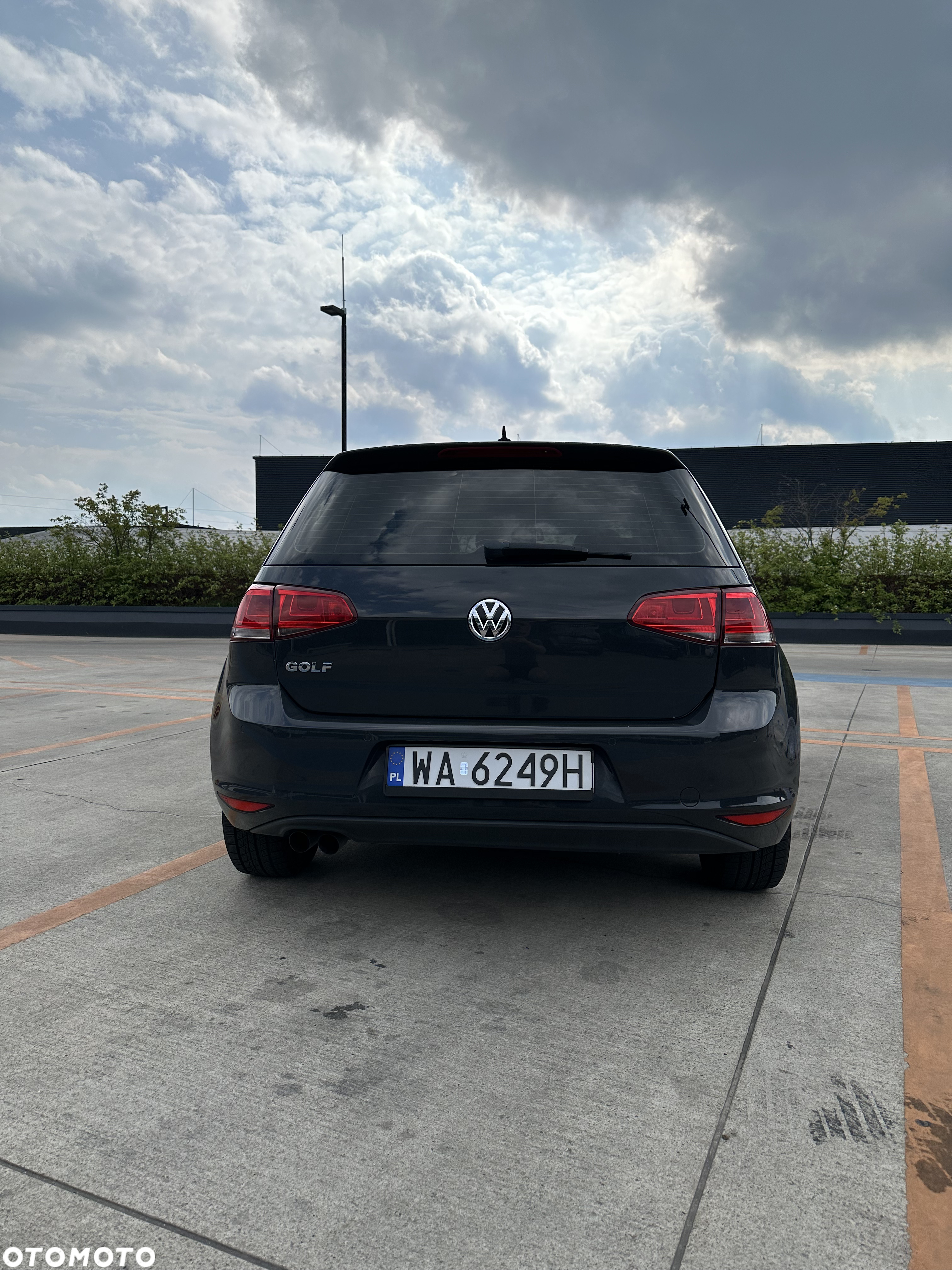 Volkswagen Golf VII 2.0 TDI BMT Highline DSG - 8