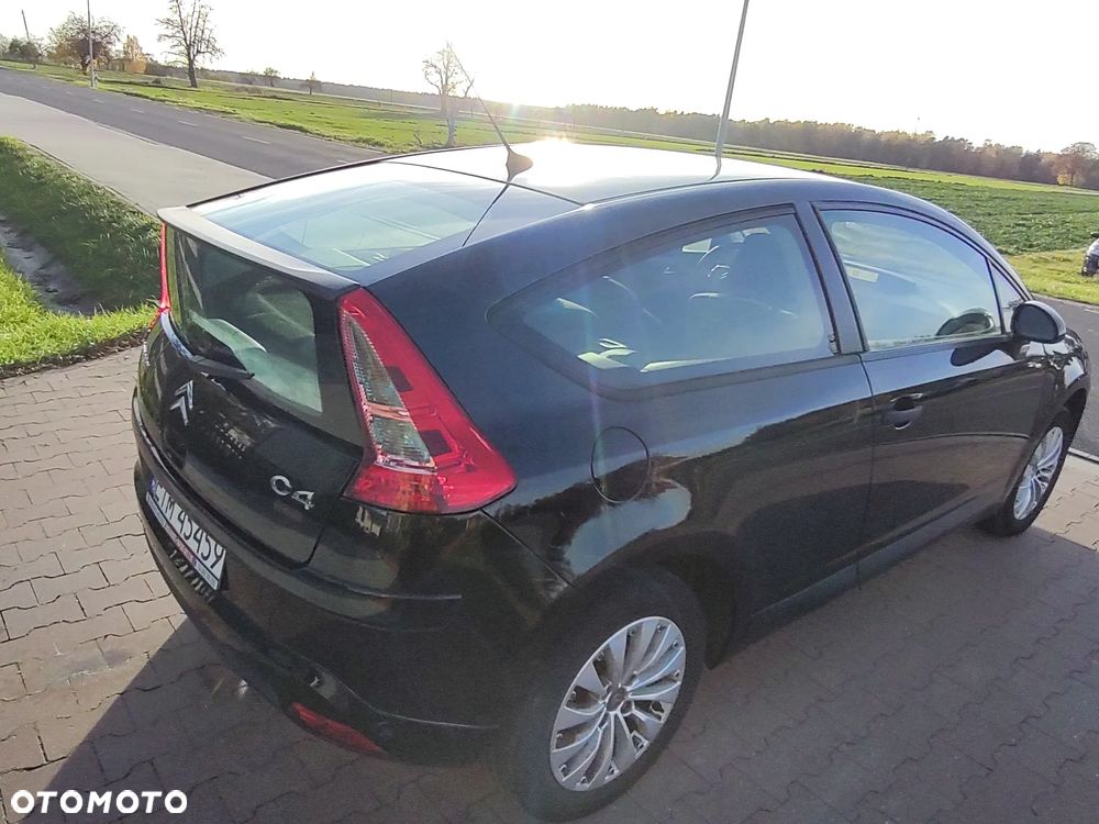 Citroën C4 Coupe 1.6 16V VTR - 15