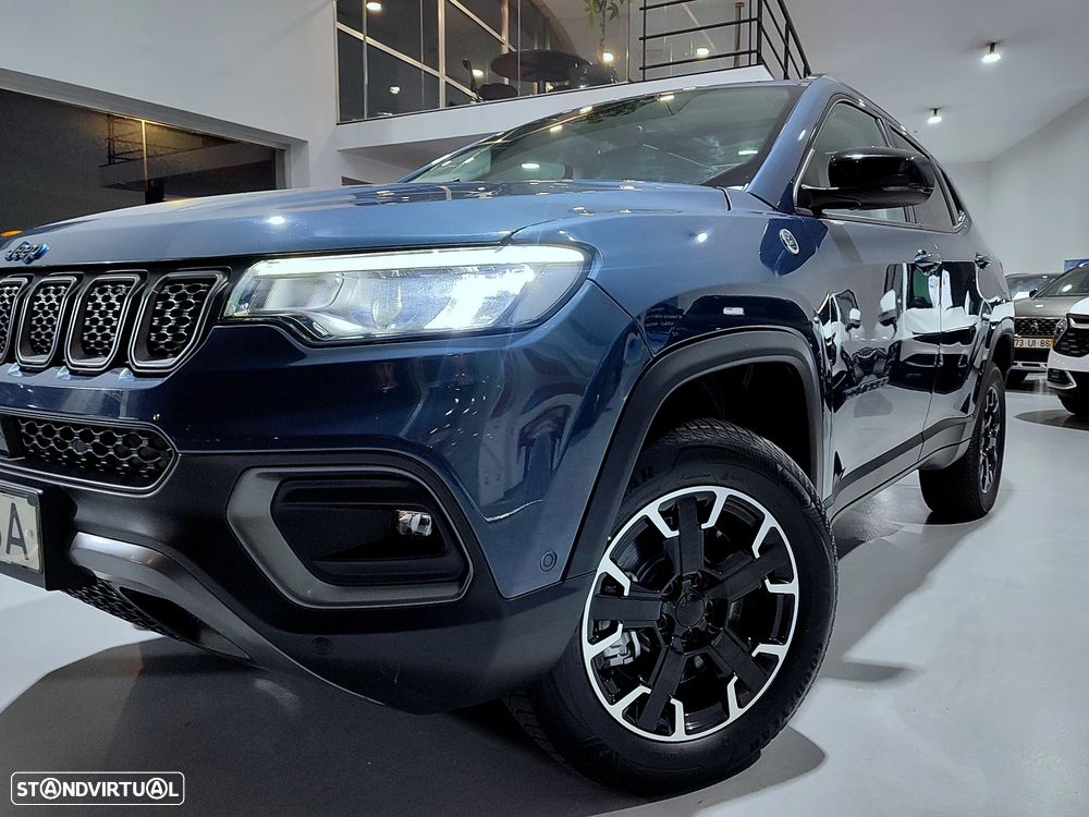 Jeep Compass 1.3 TG Trailhawk - 33