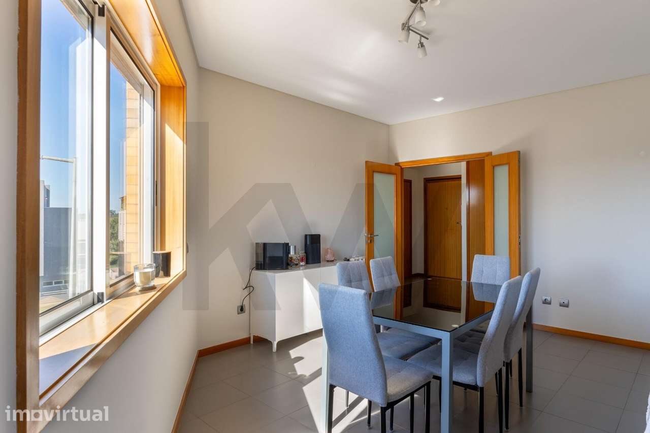 Penthouse T3 Duplex | 190 m2 | 77 m2 de Terraços | 2 lugares de Garage - Grande imagem: 5/39