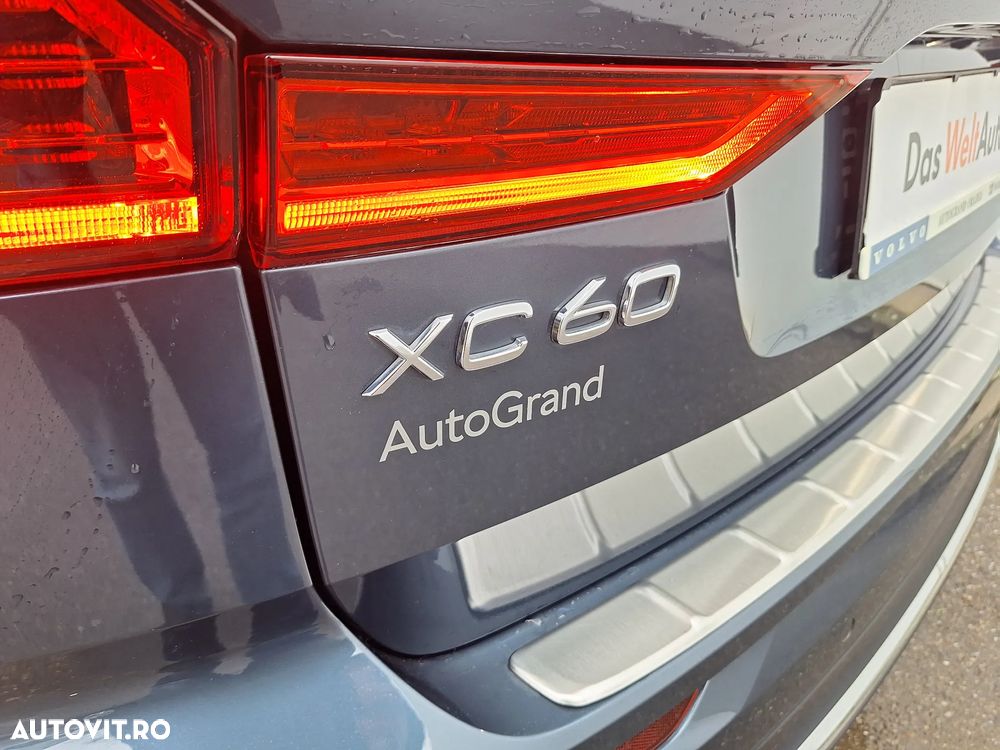 Volvo XC 60 B5 D AWD Geartronic Inscription - 41