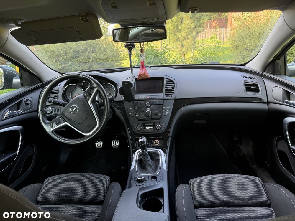 Opel Insignia - 4