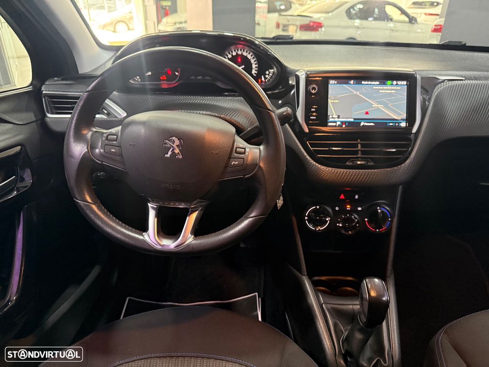 Peugeot 208 PureTech 82 Start & Stop Style - 15