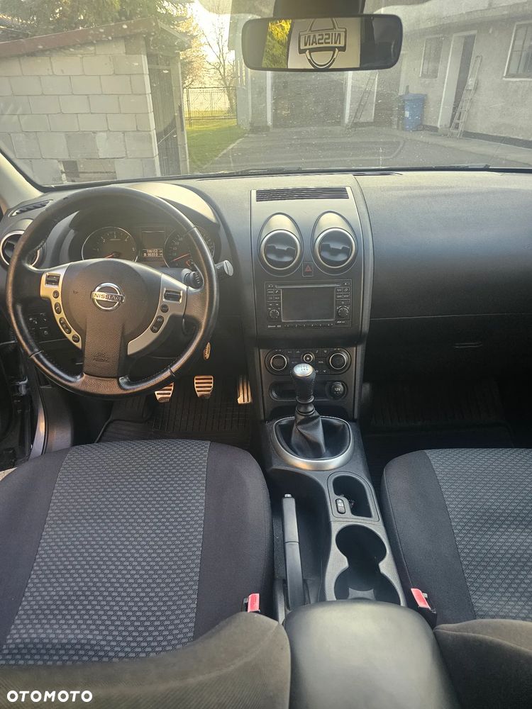 Nissan Qashqai 1.5 dCi DPF 360 - 1