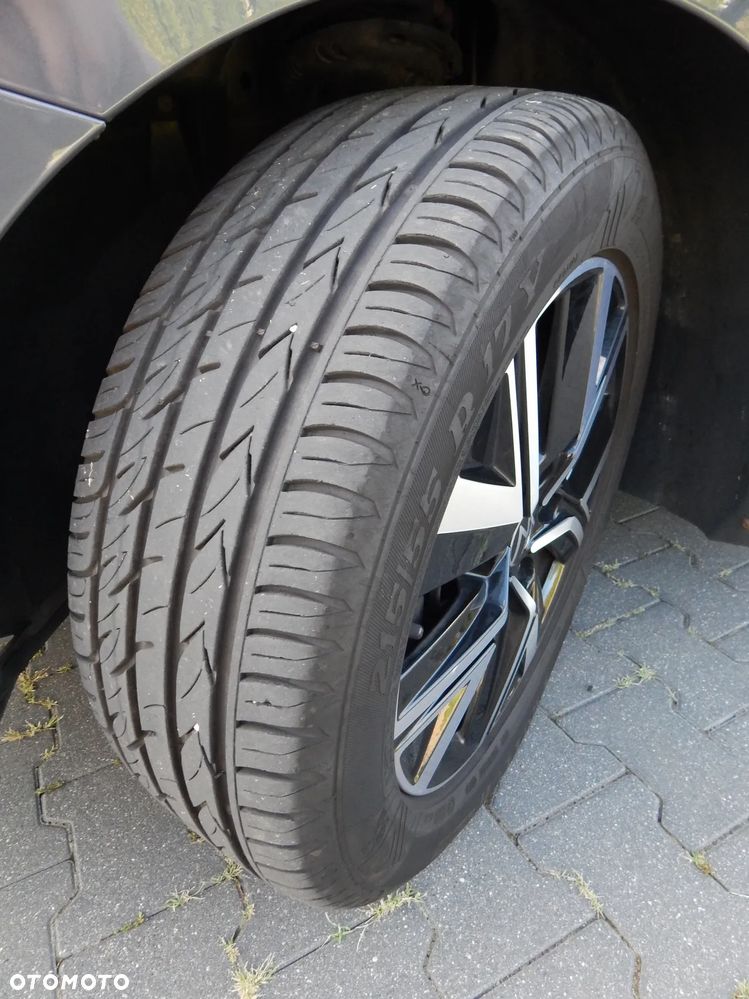 Volkswagen Touran 2.0 TDI BMT Highline DSG - 17