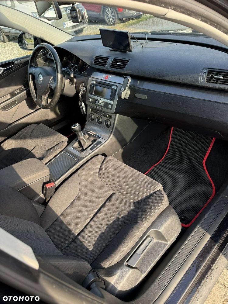 Volkswagen Passat Variant 1.9 TDI DPF Individual - 17